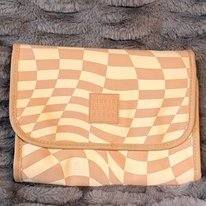 NWOT - Pink & Cream Checkered Makeup Cosmetic Bag
